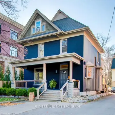 81 RIDOUT Street, London South, ON N6C 3X2
