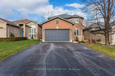 684 THORNWOOD Drive, London North, ON N6H 5J6