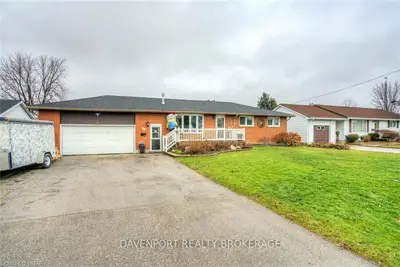 58 Lawton Street, Central Elgin, On N5r 1w8