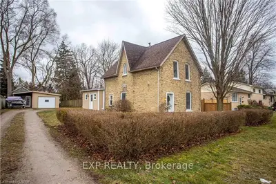 172 MAITLAND Street, Strathroy-Caradoc, ON N7G 1S7
