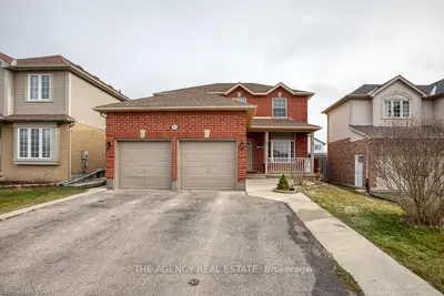 251 CHELTON Road, London South, ON N6M 1H9