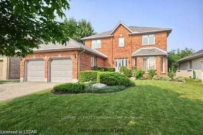 35 BASSENTHWAITE Crescent, London North, ON N6G 4Z2