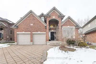 217 RICHMEADOW Road, London North, ON N6H 5T3