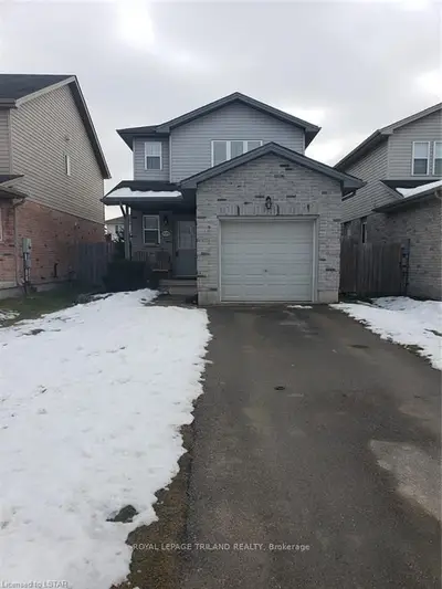 1125 KIMBALL Crescent, London North, ON N6G 0A8
