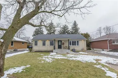 20 MARIANNA Drive, London South, ON N6P 1B7