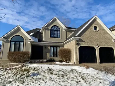 75 GLENRIDGE Crescent, London North, ON N6G 4W6