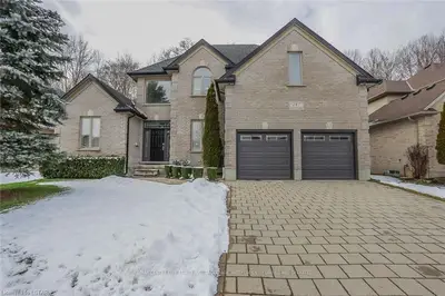 287 RICHMEADOW Road, London North, ON N6H 5T3