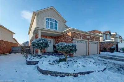 1655 GREEN GABLES Road, London South, ON N6M 0A4