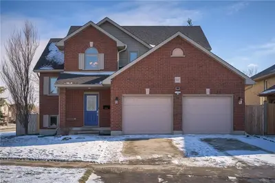 507 DARCY Drive, Strathroy-Caradoc, ON N7G 4L1