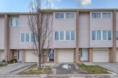 700 OSGOODE Drive 146, London South, ON N6E 2H1