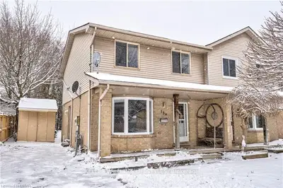 139 Kimberley Avenue, London South, ON N5Z 4Z2