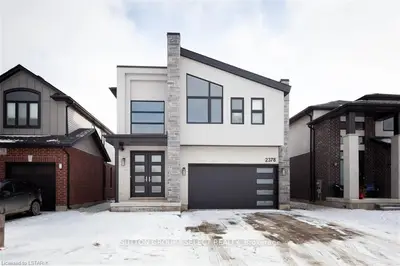 2378 WICKERSON Road, London South, ON N6K 0H6
