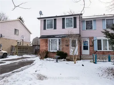 221 Brunswick Crescent, London North, ON N6G 3L1