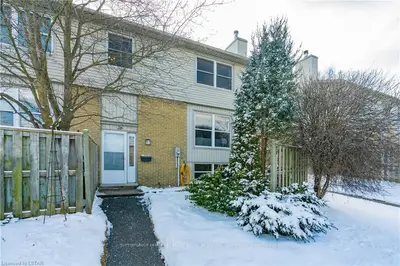 760 BERKSHIRE Drive 28, London South, ON N6J 4A5