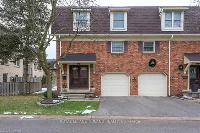 900 POND VIEW Road 162, London South, ON N5Z 4L7