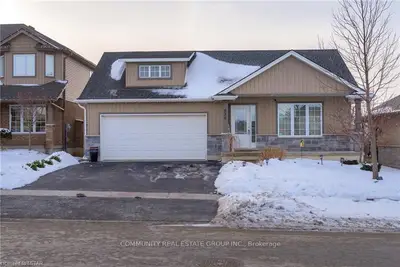 836 Ridgewood Drive, Woodstock, On N4t 0e2