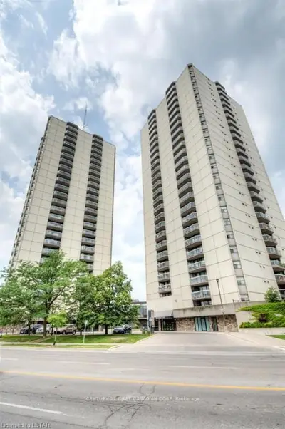 363 COLBORNE Street 2401, London East, ON N6B 3N3