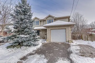 474 COTSWOLD Gate, London South, ON N6J 4Y4