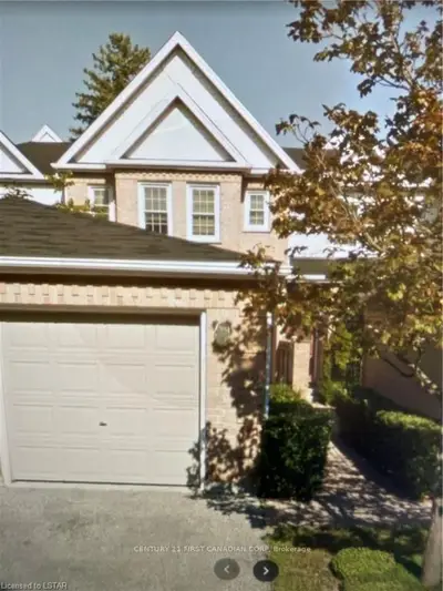 1570 RICHMOND Street 49, London North, ON N6G 4W2