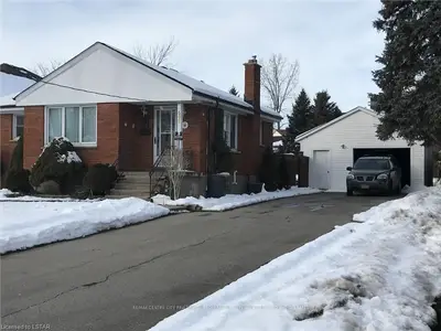 590 EDEN Avenue, London South, ON N6C 2Z6