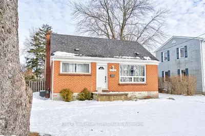 222 VANCOUVER Street, London East, ON N5W 4R8