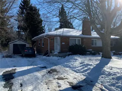 238 TROTT Drive, London North, ON N6G 1B5