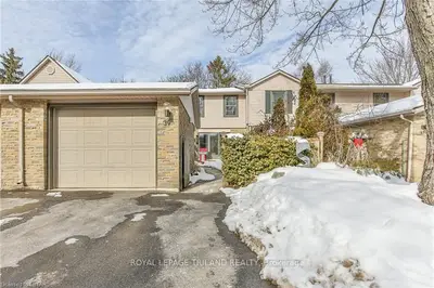 39 BERKSHIRE Court, London South, ON N6J 3S7