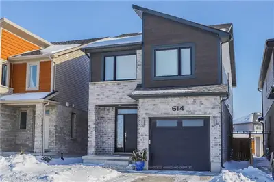614 FREEPORT Street, London North, ON N6G 0R3