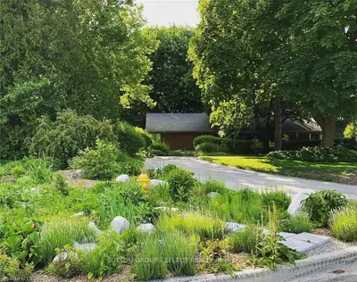 753 GREEN Lane, London North, ON N6H 2T9