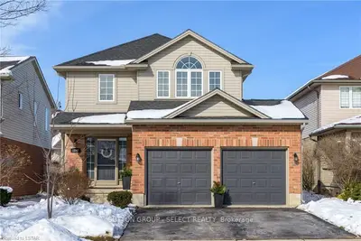 1647 BAYSWATER Crescent, London North, ON N6G 5N7