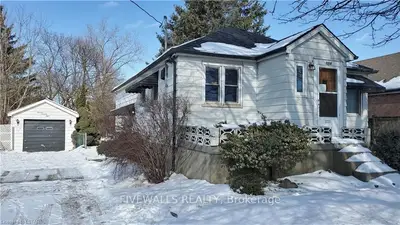 1378 OXFORD Street E, London East, ON N5V 1W1