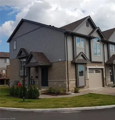3400 CASTLE ROCK Place 83, London South, ON N6L 0E4