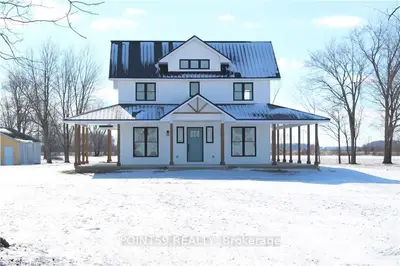 20488 SHEWBURG Road, Chatham-Kent, ON N0P 2C0