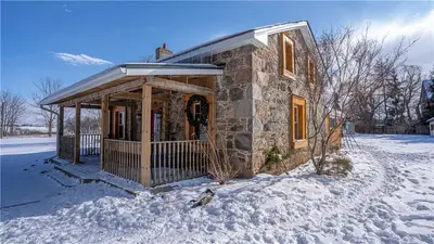 2707 WESTMINSTER Drive, London South, ON N6N 1L7
