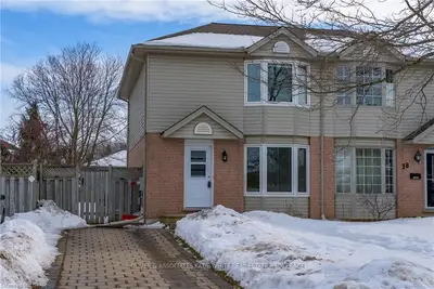 20 Daybreak Drive, London East, ON N5V 4V7