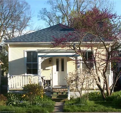 51 BYRON Avenue E, London South, ON N6C 1C6