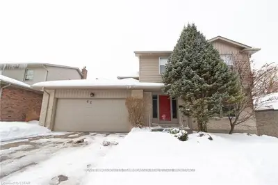 42 GREENBRIER Crescent, London South, ON N6J 3X8