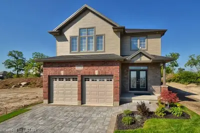 1675 Chelton Court, London South, ON N6M 0H6