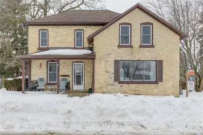 50 ALBERT Street, Lambton Shores, ON N0N 1J0