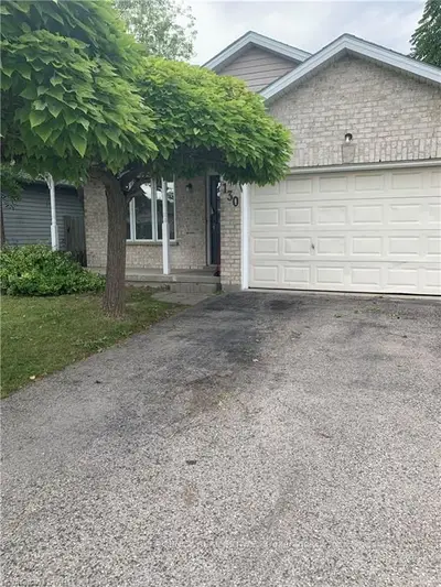 130 THURMAN Circle, London East, ON N5V 4Z2