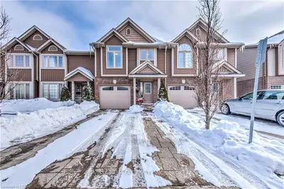 2635 BATEMAN Trail 20, London South, ON N6L 0C1