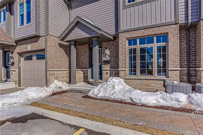3400 CASTLE ROCK Place 79, London South, ON N6L 0E4