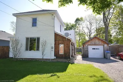 51 MAIN Street N, Lambton Shores, ON N0N 1J0