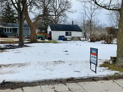 LOT-00 ELIZABETH Street, Southwest Middlesex, ON N0L 1M0