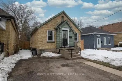 139 DREANEY Avenue, London East, ON N52 1W9