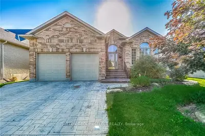 922 BARCLAY Road, London South, ON N6K 4V4