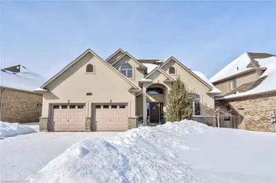 2099 RIVERBEND Road, London South, ON N6K 0A3
