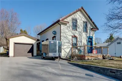 87 Alma Street, Ingersoll, On N5c 1n3