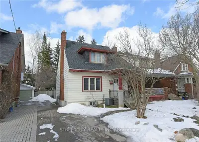 102 DUCHESS Avenue, London South, ON N6C 1N6