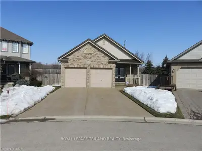 920 BRIAR Court, London North, ON N5X 4G9